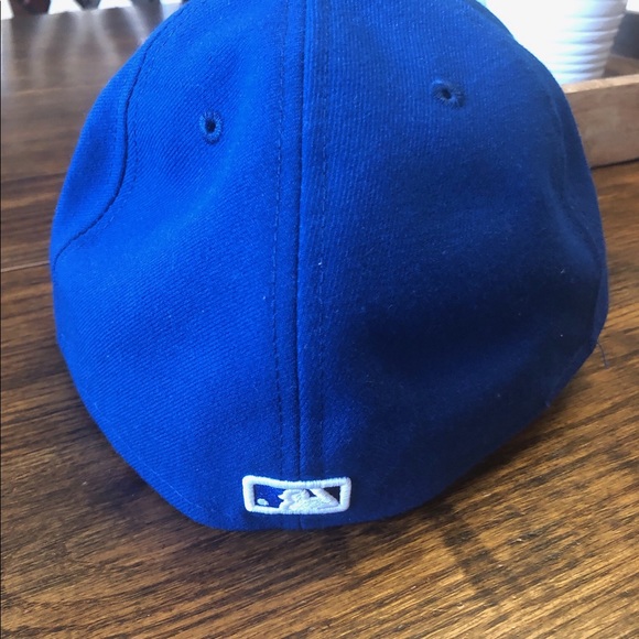 Blue Jays 7 5/8 fitted ball cap - Picture 2 of 3